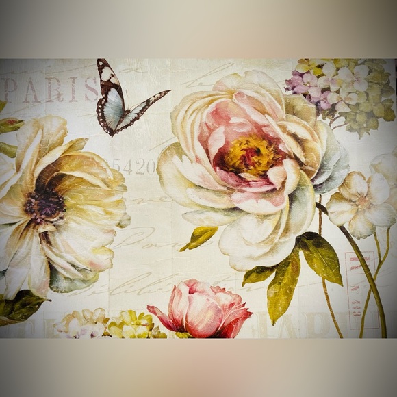 8 GUC Paris Flowers and a Butterfly Place Mats Slightly Used but Still Clean🦋🌸 - Picture 6 of 16